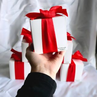 Dárkové balení 🎀 Každý kousek pečlivě zabalím tak, aby udělal radost už při prvním pohledu. Dárková krabička s mašlí –...